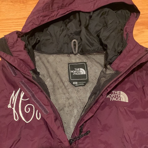 The North Face Rain Jacket - Picture 5 of 6